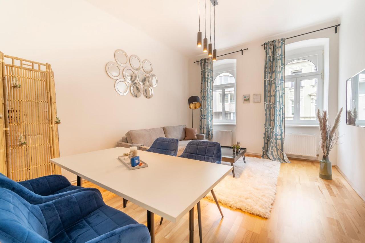 Josef'S Home I Classic Apartment I Uno-City, Vic Vienna Exterior photo